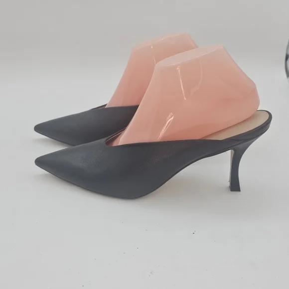 STUART WEITZMAN LEATHER LULA POINTED TOE PUMP IN BLACK 9.5 B MULE - Picture 6 of 12